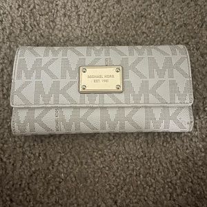 Michael Kors TriFold Wallet